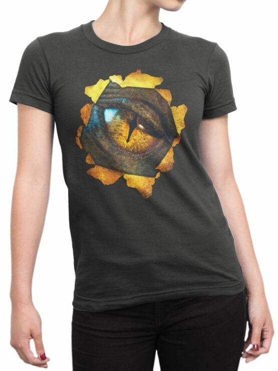 0172 Lord of the Rings T Shirt Smaug Front Woman