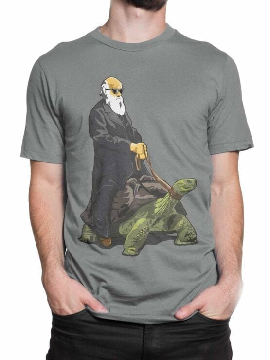 0589 Funny T-Shirt Darwin on the Turtle_Front_Man_2