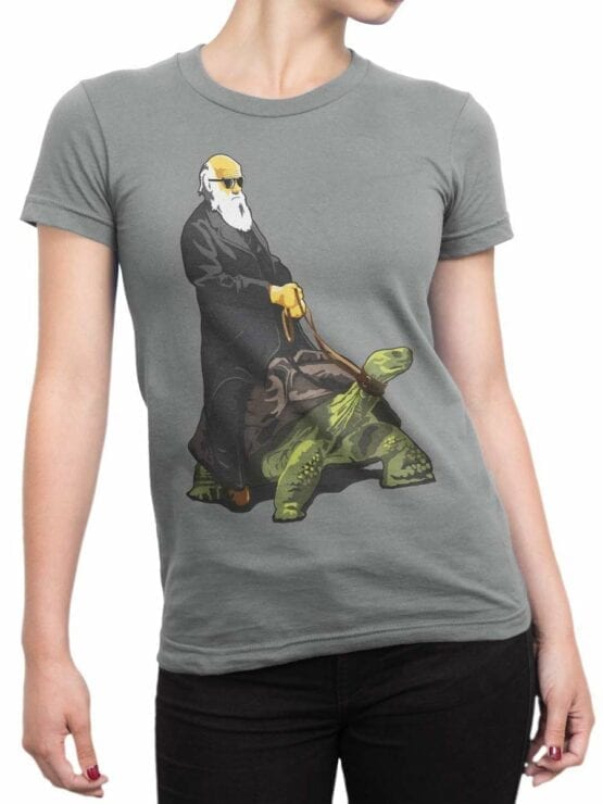 0589 Funny T-Shirt Darwin on the Turtle_Front_Woman