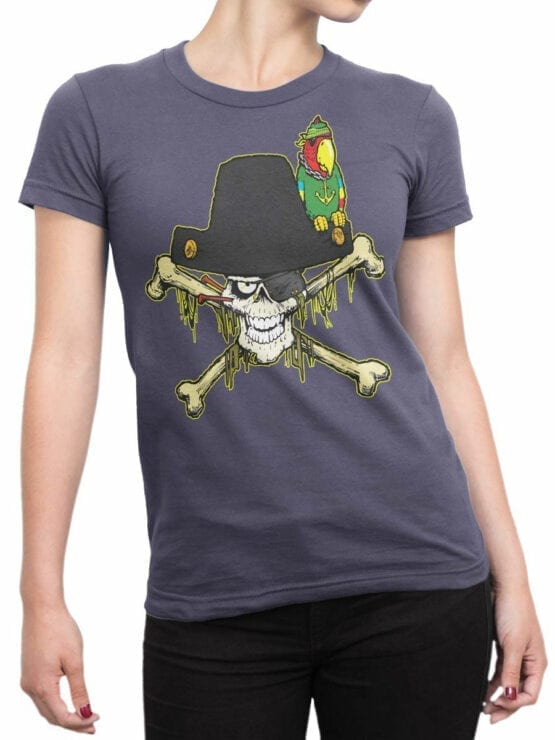 0694 Pirate Shirt Captain Roger Front Woman