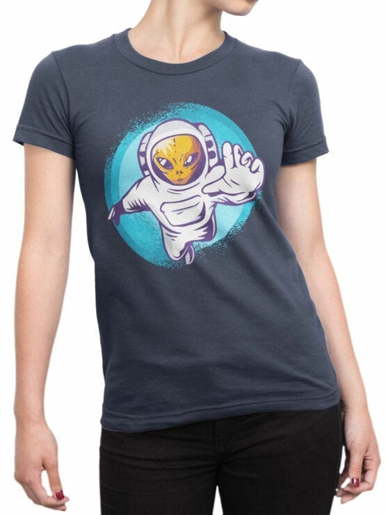 0953 NASA Shirt Alienaut Front Woman