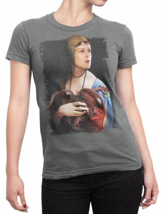 1878 Xenomorph Renaissance T Shirt Front Woman